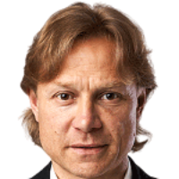 Валерий Карпин