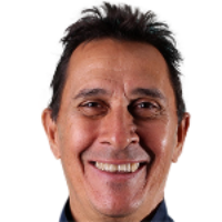 А. Гимарайнш