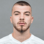 Юлиан Нихуес