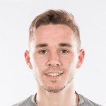 С. Николсон  