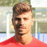 Иньяки Леон