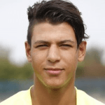 М. Бен Сгаїр  