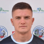 Акилиу Ндреца  