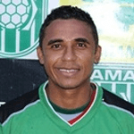 Мишел Пирес