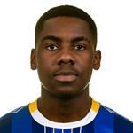 Р. Акачукву  