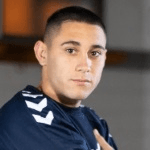 М. Фернандес  