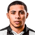 Витор Жакаре  