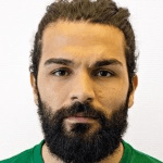 Пешрав Азізі  