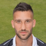 Р. Милосавлевич  