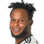 С. Адегбенро  