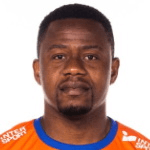 И. Узочукву  