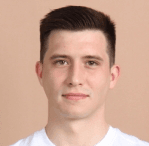 Лукас Скворцов