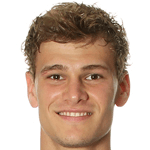 Домінік Рау