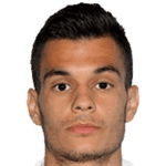 В. Карагуніс  