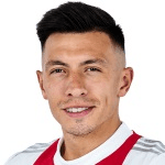 Лисандро Мартинес  