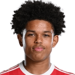 Ш. Шоретайр  