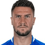 Э. Бичакчич