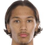 Е. Эрнандес  