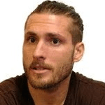 Алексіс Ехеа Акам  