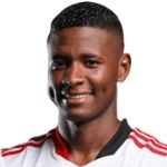 Л. Орехуела  