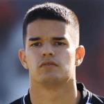 Г. Перральта  