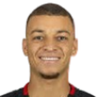 Брено Сантос