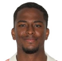 Лукас Райан